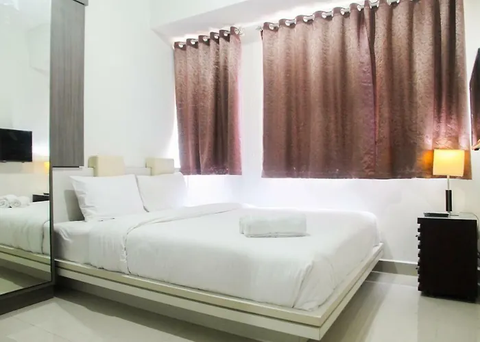 1Br With Working Space The Oasis Cikarang By Travelio