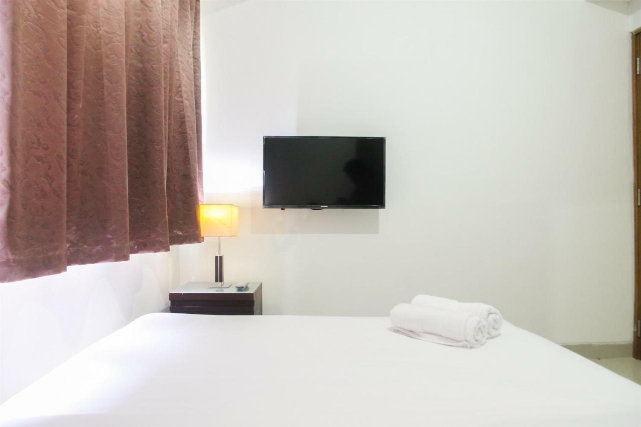 1br With Working Space The Oasis Cikarang By Travelio Apartemen